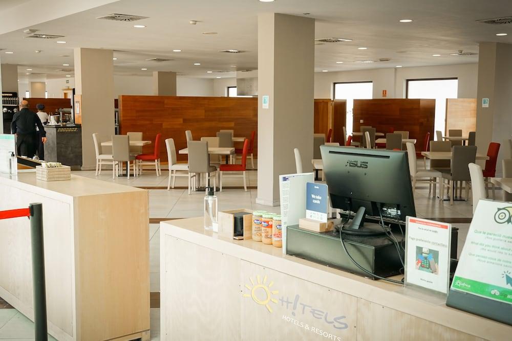 Ohtels Campo De Gibraltar Hotel La Linea de la Concepcion Ngoại thất bức ảnh
