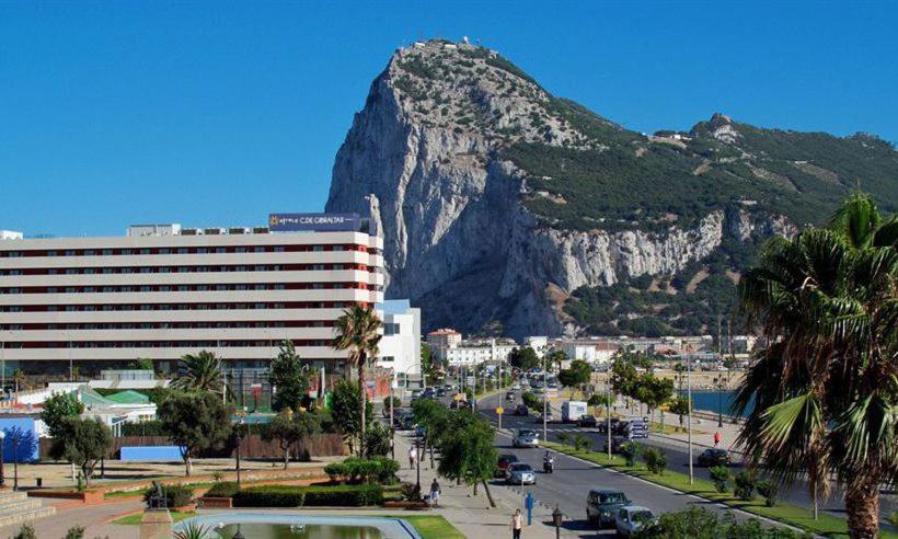 Ohtels Campo De Gibraltar Hotel La Linea de la Concepcion Ngoại thất bức ảnh