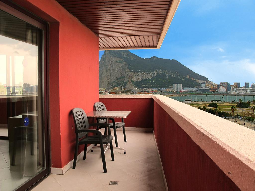 Ohtels Campo De Gibraltar Hotel La Linea de la Concepcion Ngoại thất bức ảnh